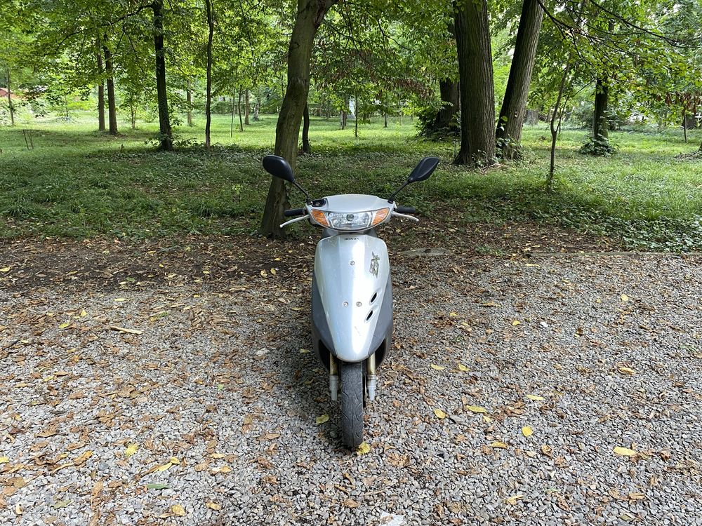 Скутер Honda Dio 35zx