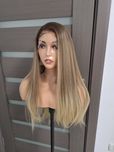 Peruca longa loira com renda shatush