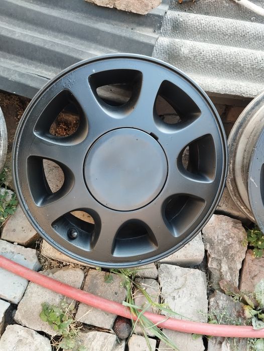 Титаны в хорошем состоянии R14