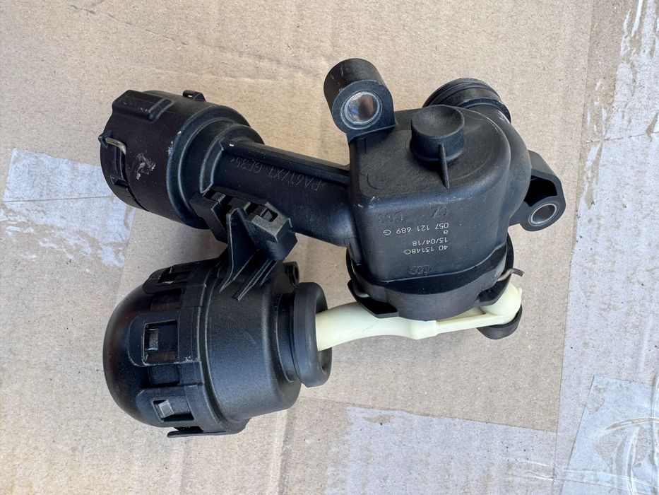 Зворотній клапан ситеми охолодження Audi sq7, 2018 року, 4tdi