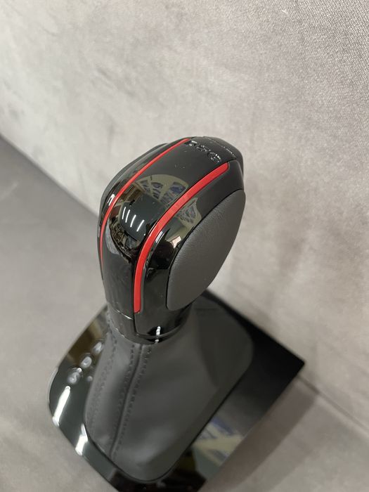 Ручка акпп з чохлом Jetta 6 / Golf 5-6 / Piano black / CARBON GTI GLI