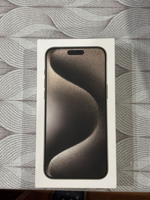 Коробки продукции Apple