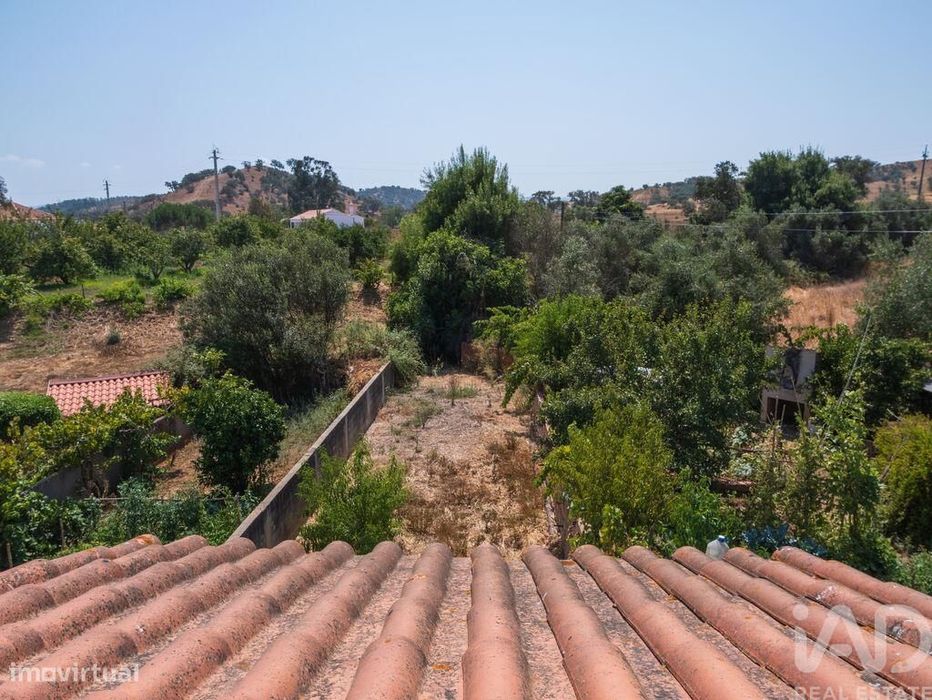 Casa rústica T1 em Sabóia de 66 m2