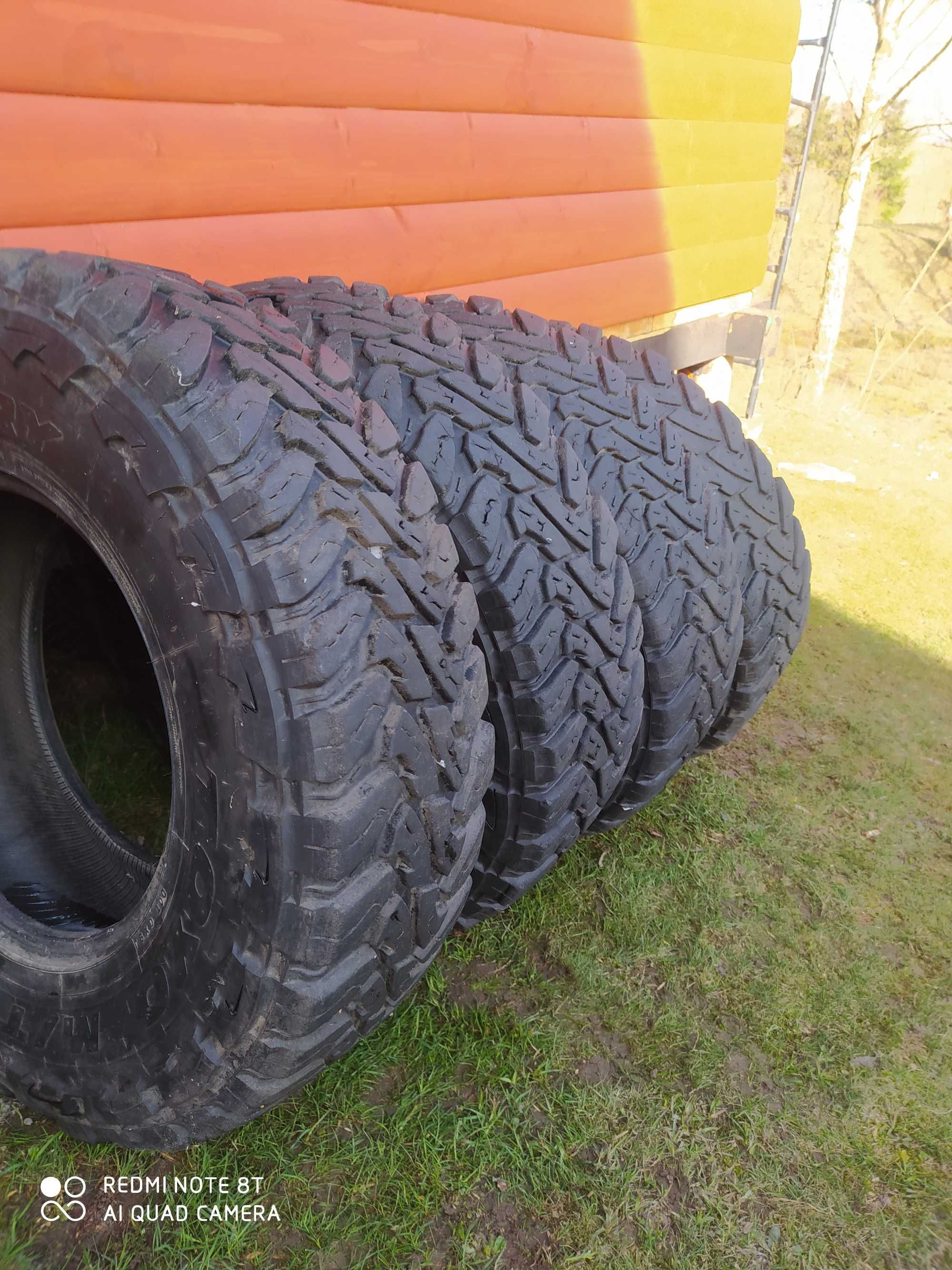 Opony terenowe 4 szt 235/85 R16