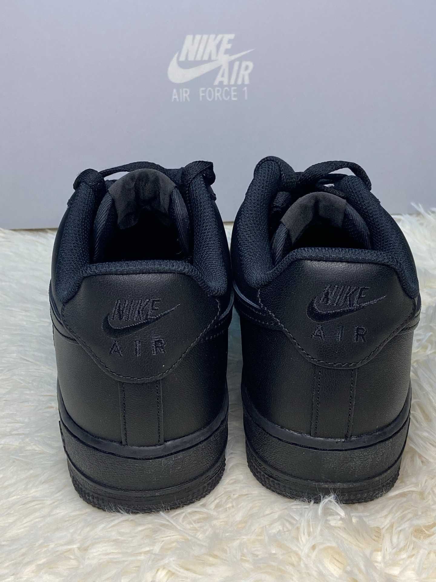 Nike Air Force 1 Low '07 Black R.41