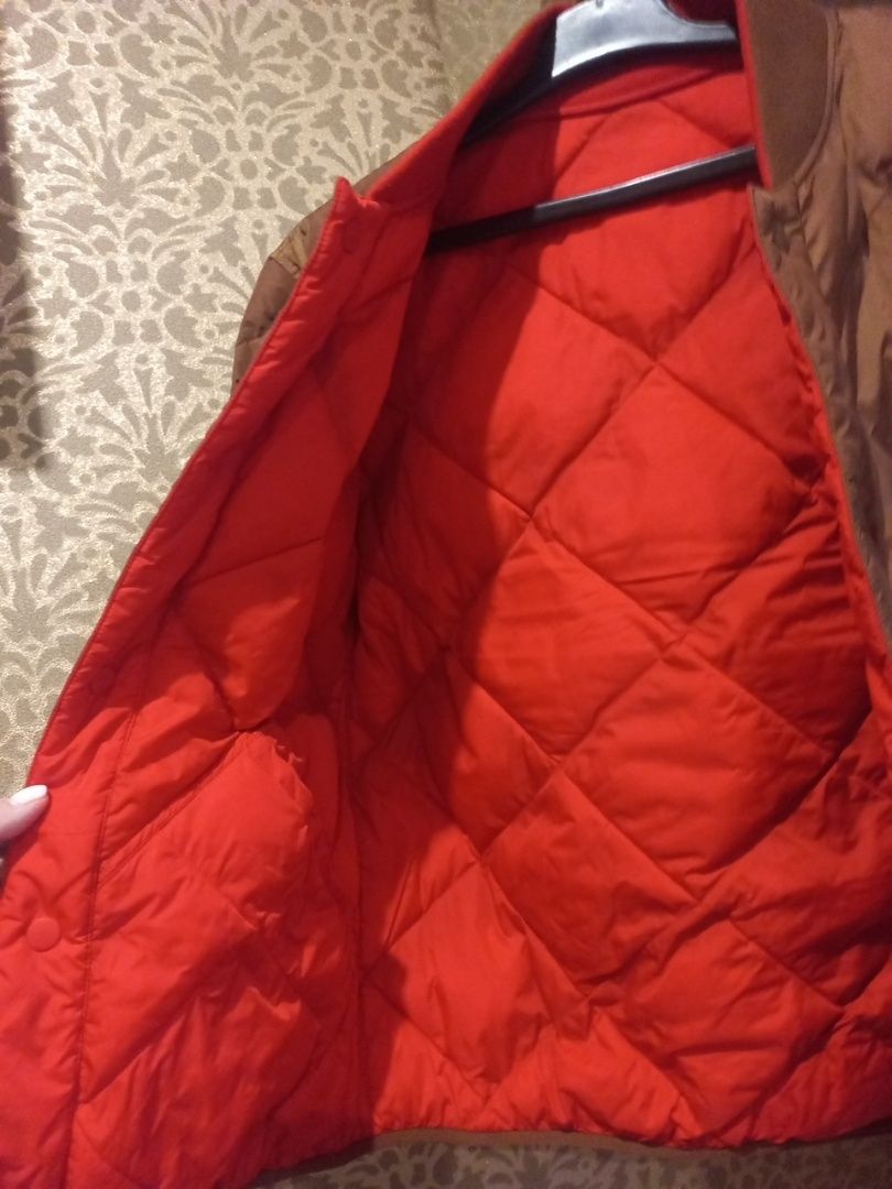 Двухэтажный  бомбер ,, UNIQLO,, р.S-M