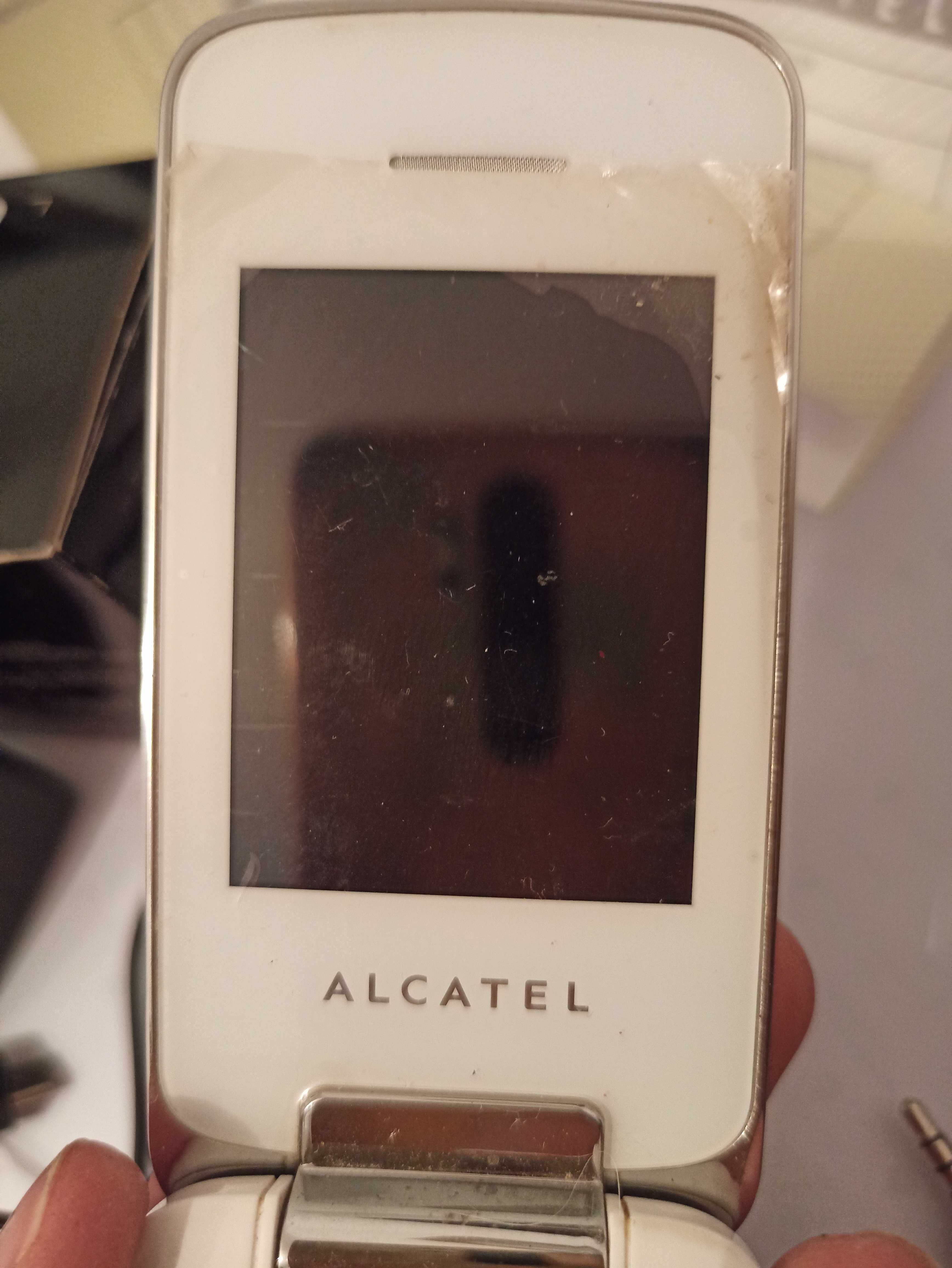 Telefon Alcatel One touch 2010 biały sprawny prawie jak nowy