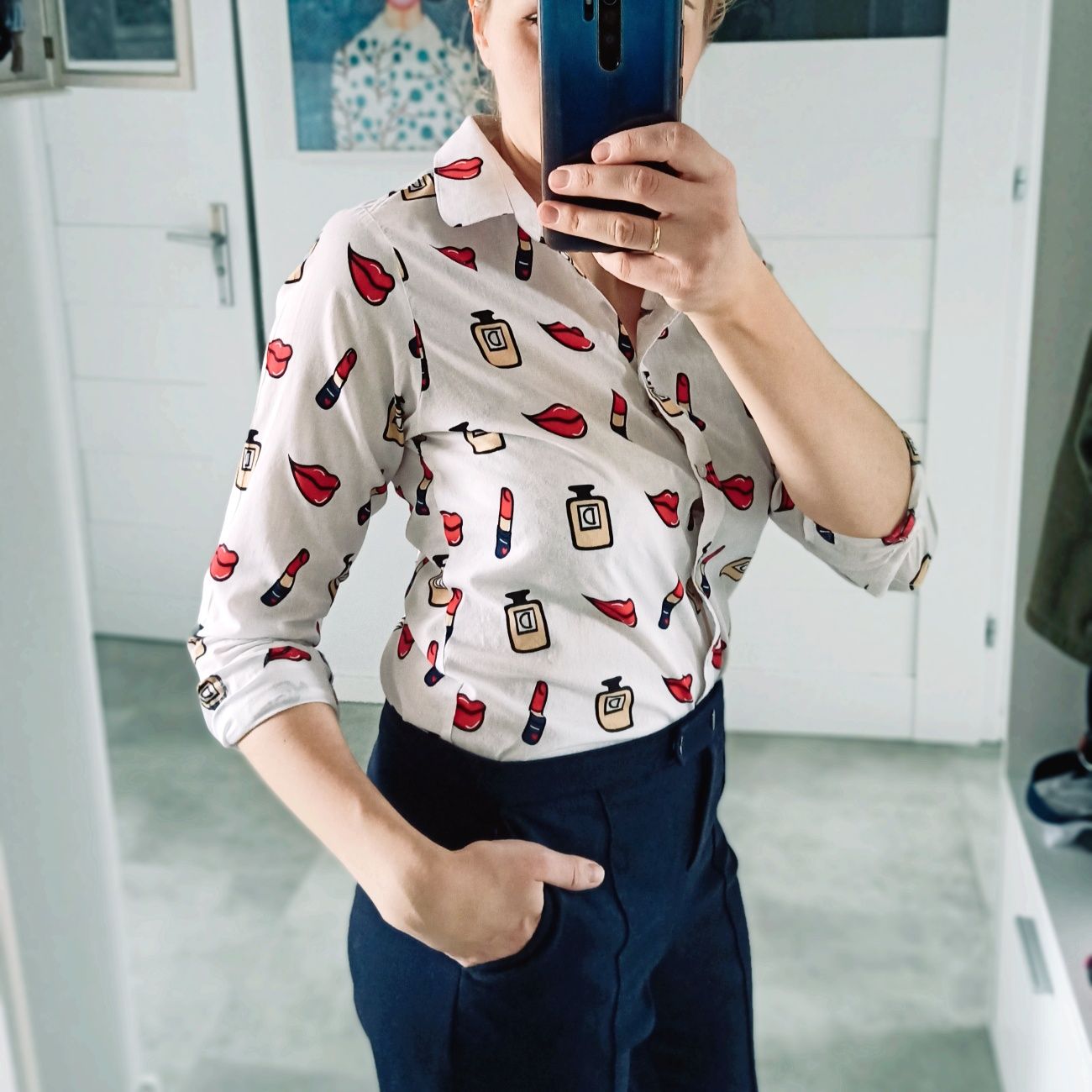 Elegancka taliowana koszula we wzory S/M do biura bawełna print