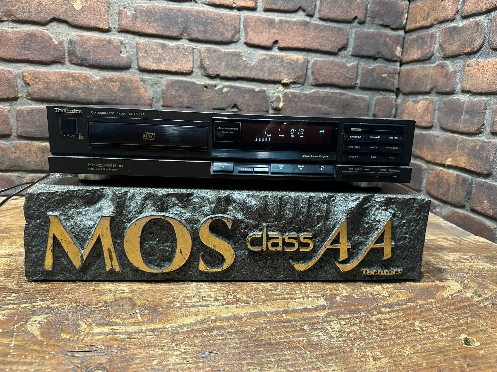 Odtwarzacz CD Technics SL-P202 A