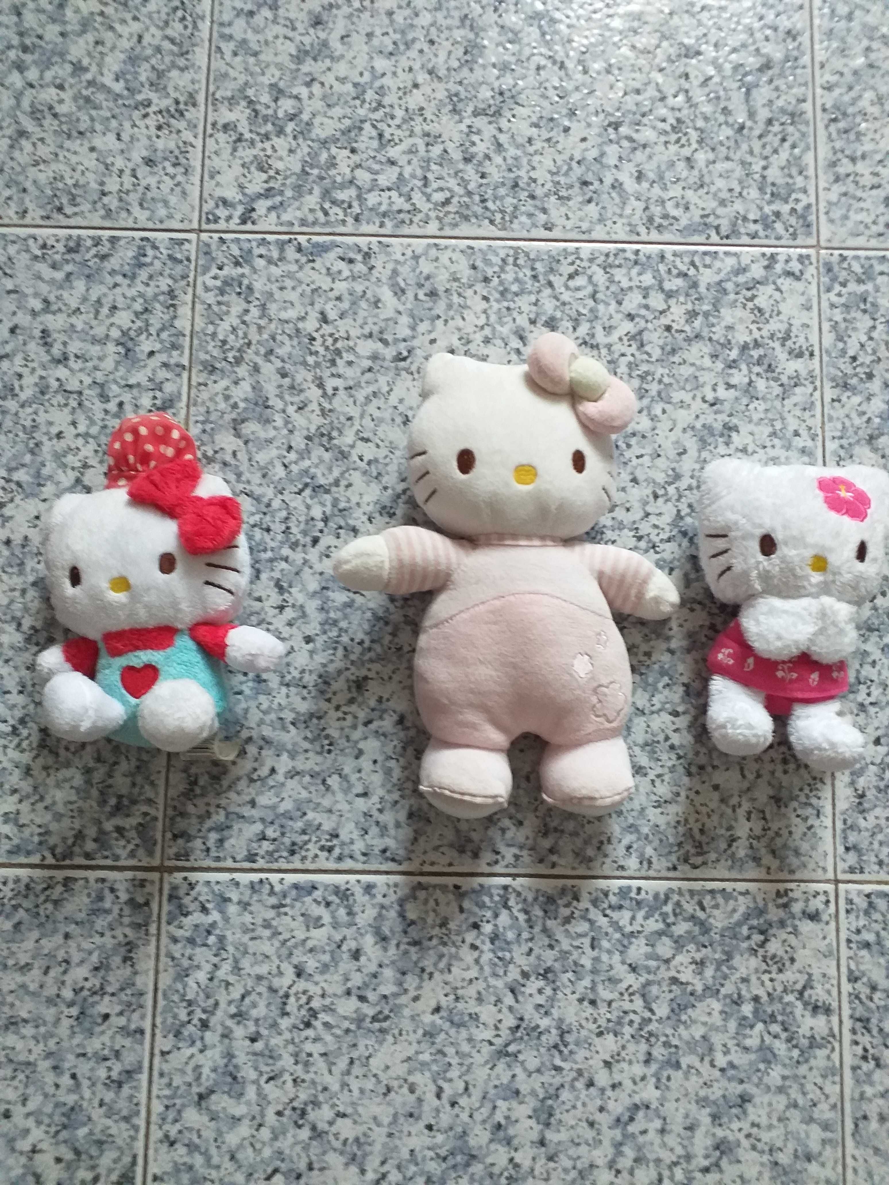 Hello kitty peluches