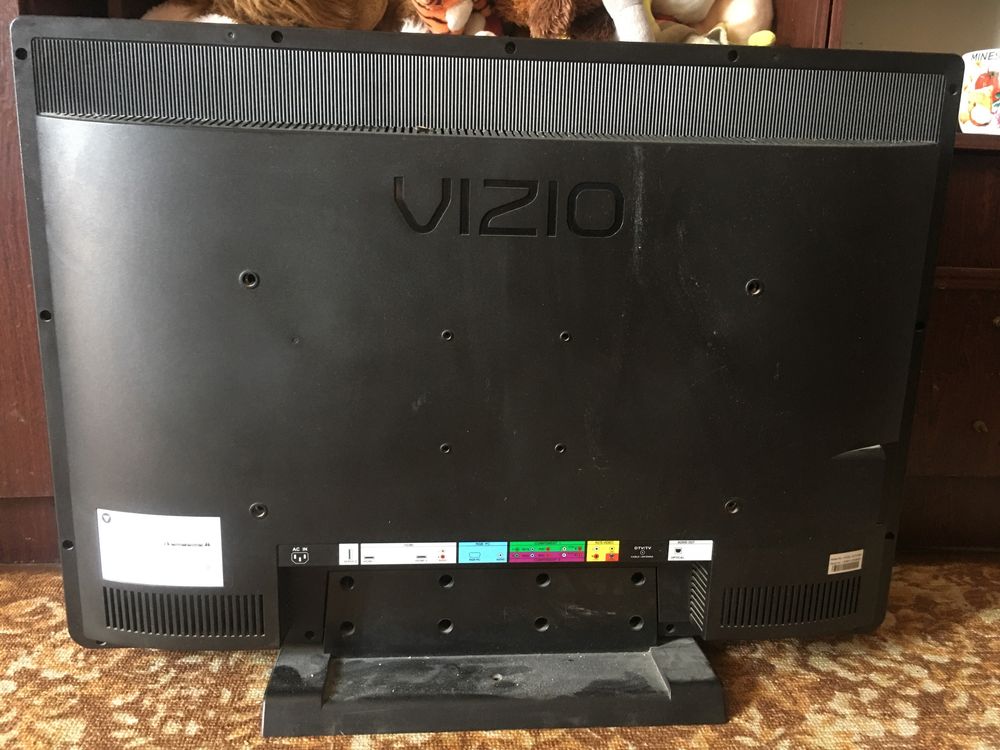 Телевизор Vizio vw32L HDTV20A