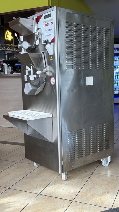 Compacta 10 maszyna do produkcji lodów z pasteryzatoren
