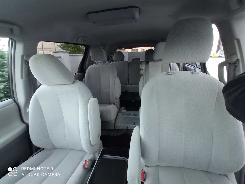 Toyota Sienna 2013 рік, терміново!!!