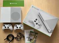 Konsola XBOX ONE 500GB + 2 pady + FIFA