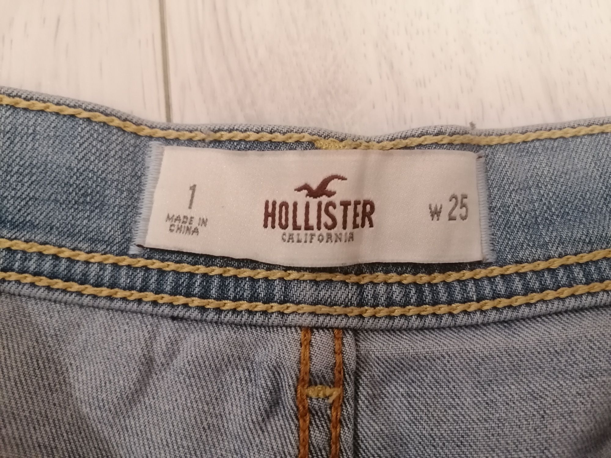 Szorty damskie Hollister