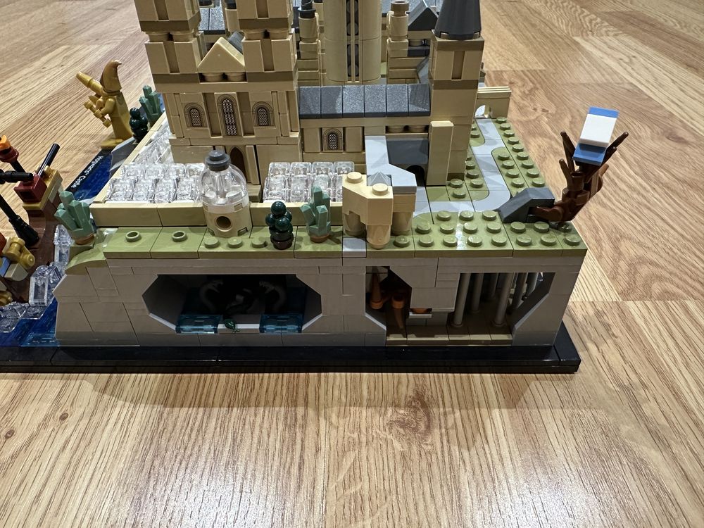 Lego Harry Potter Замок и территория Хогвартса оригинал ( 76419).