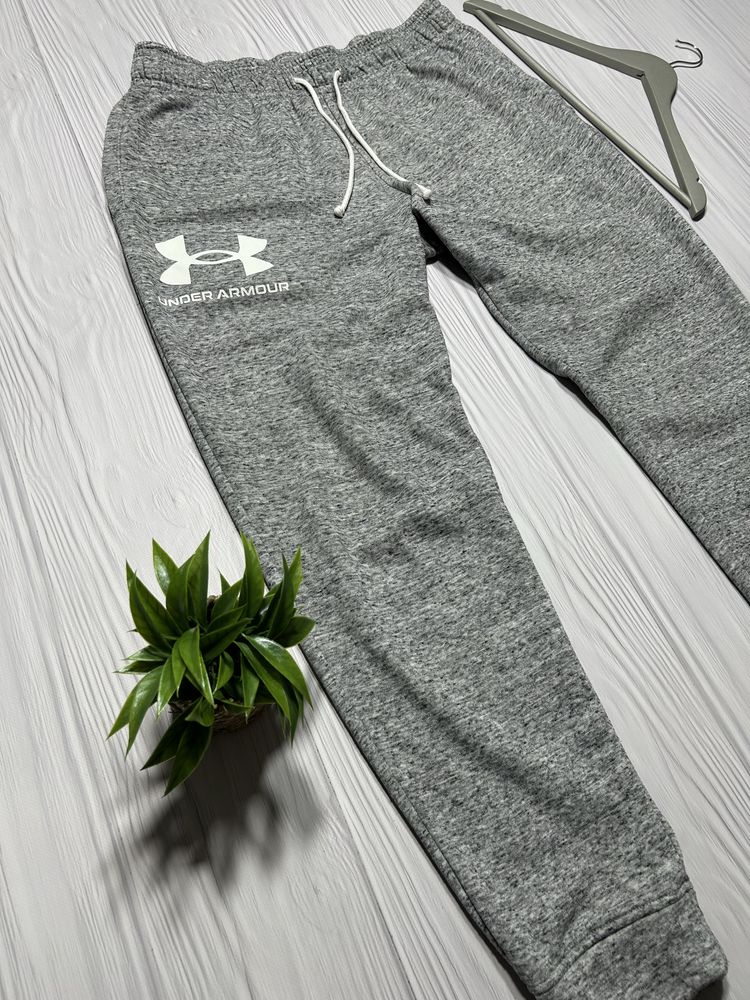 Under Armour Rival Terry штани спортивні з красивим дизайном Оригінал!