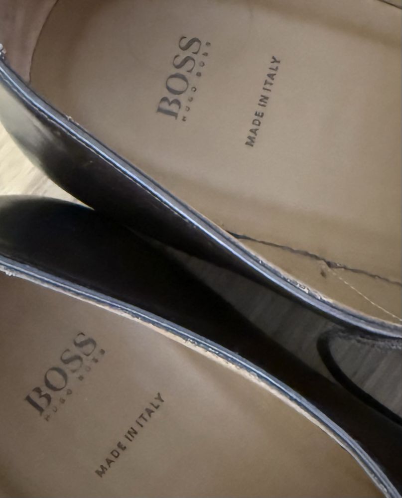 Hugo Boss buty do garnituru brązowe rozmiar 42
