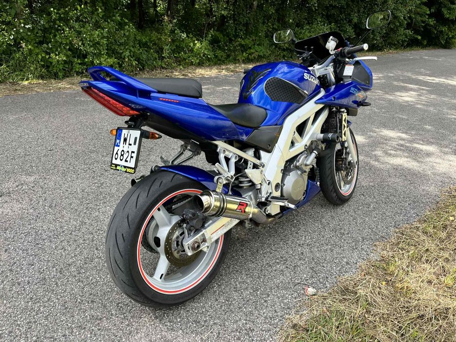 Suzuki SV1000S ..