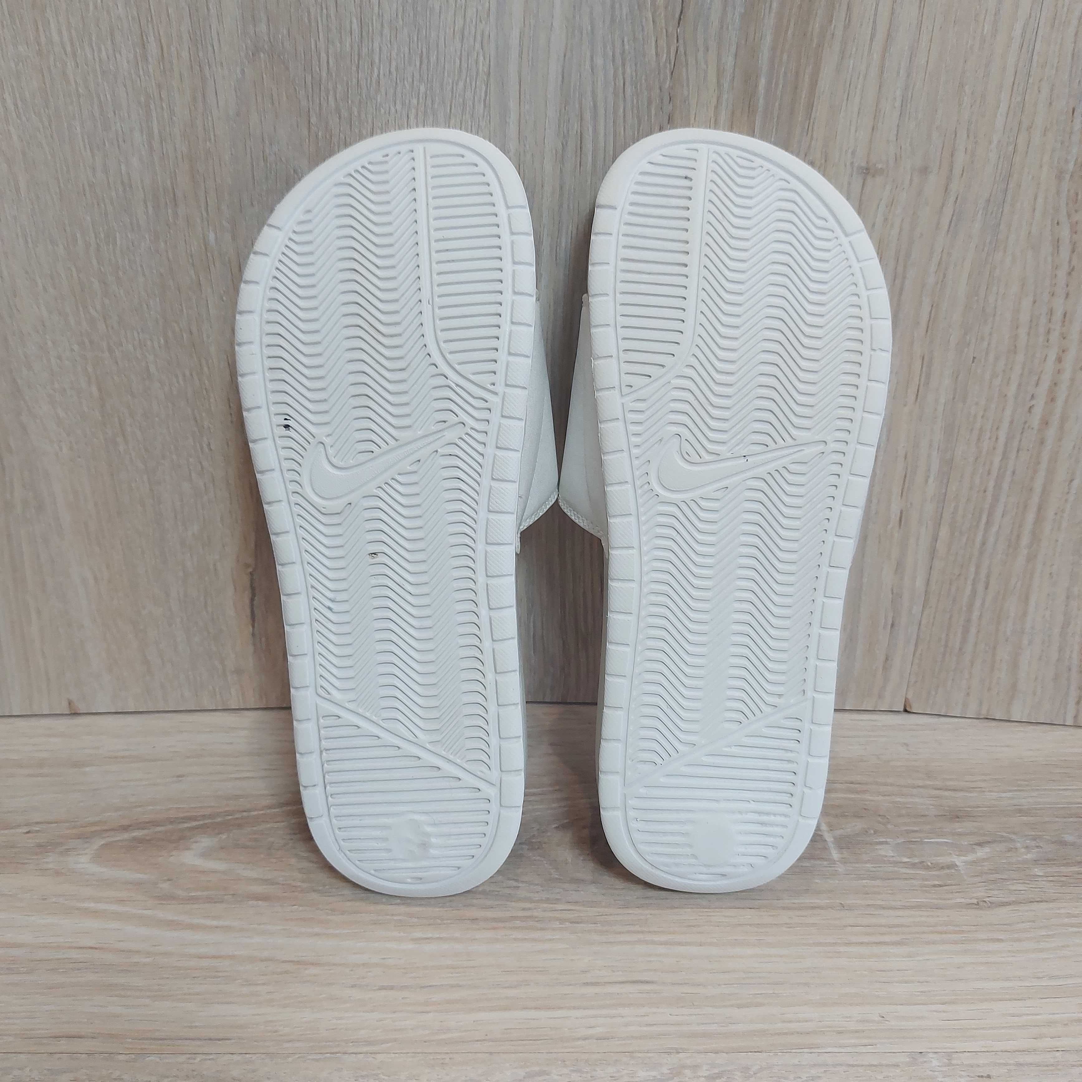 Шлёпанцы Nike Benassi оригинал тапки сланцы