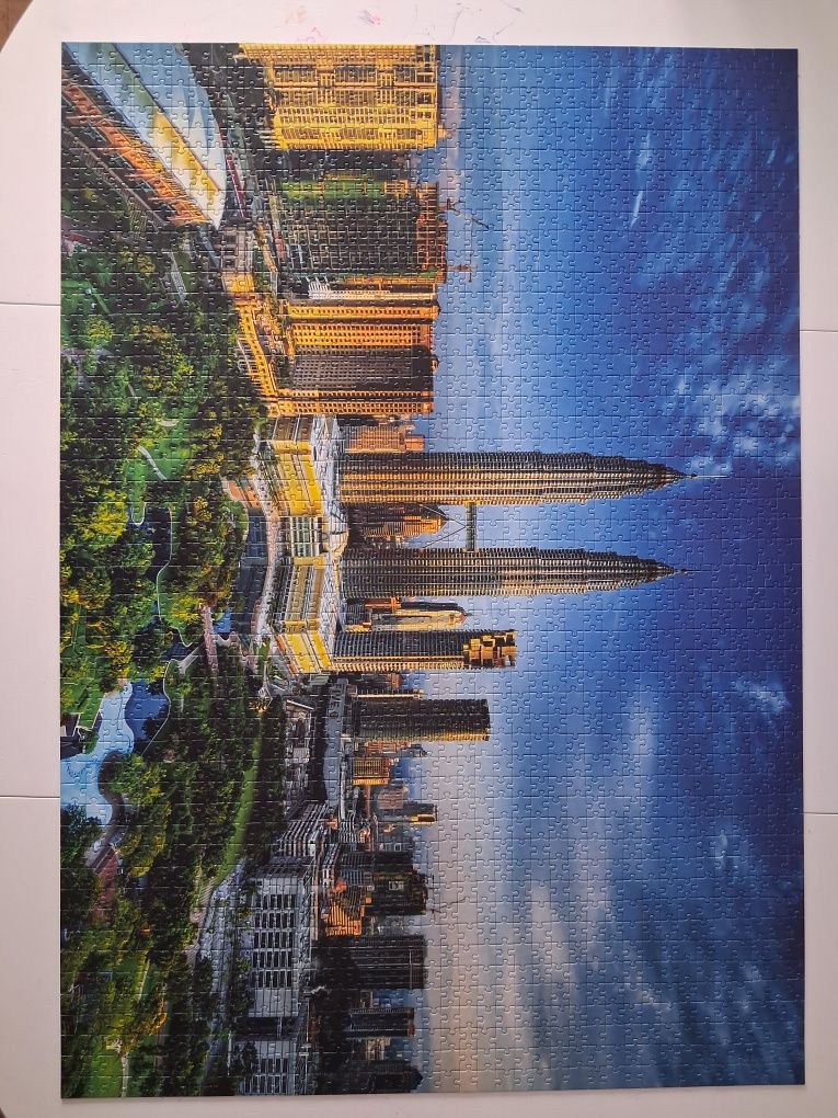 Puzzle 2000 Trefl