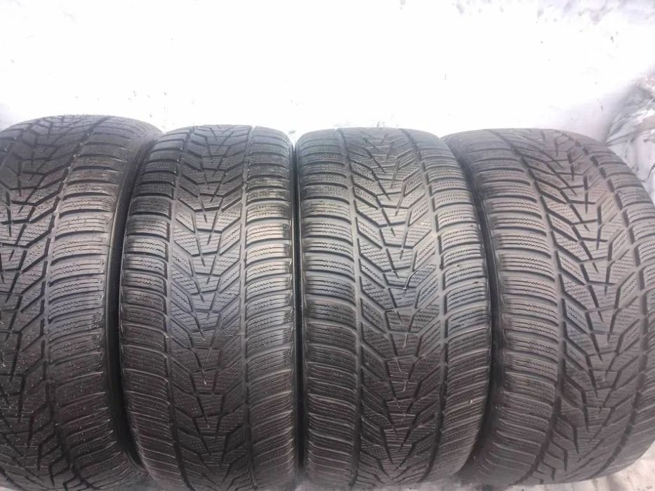 Hankook Winter Icept EVO 3 255/35 R19 96V 225/40 R19 93V 2024 7-7.5mm