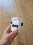 10. Skross adapter podróżny, przejściówka do kontaktów
