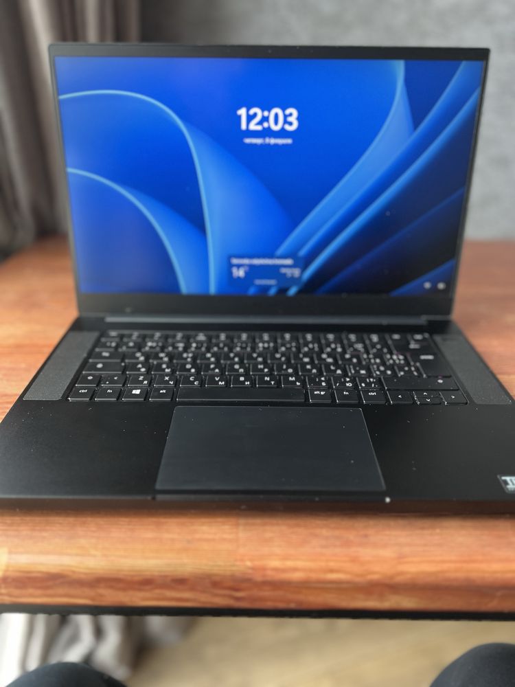 Игровой RAZER BLADE 15 17- 10750H/16GB/256/WIN10 GTX1660TI