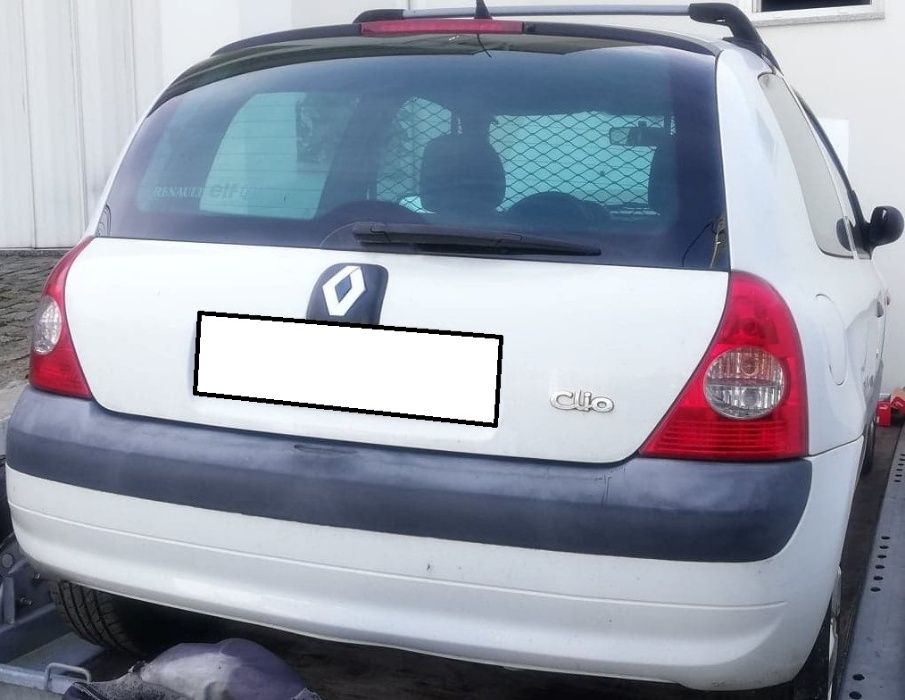 Vendo Renault Clio 1.5 DCI as Peças