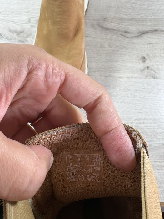 Clarks жіночі сапоги на осінь шкіра 39 розмір