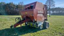 Prasa new Holland 5950