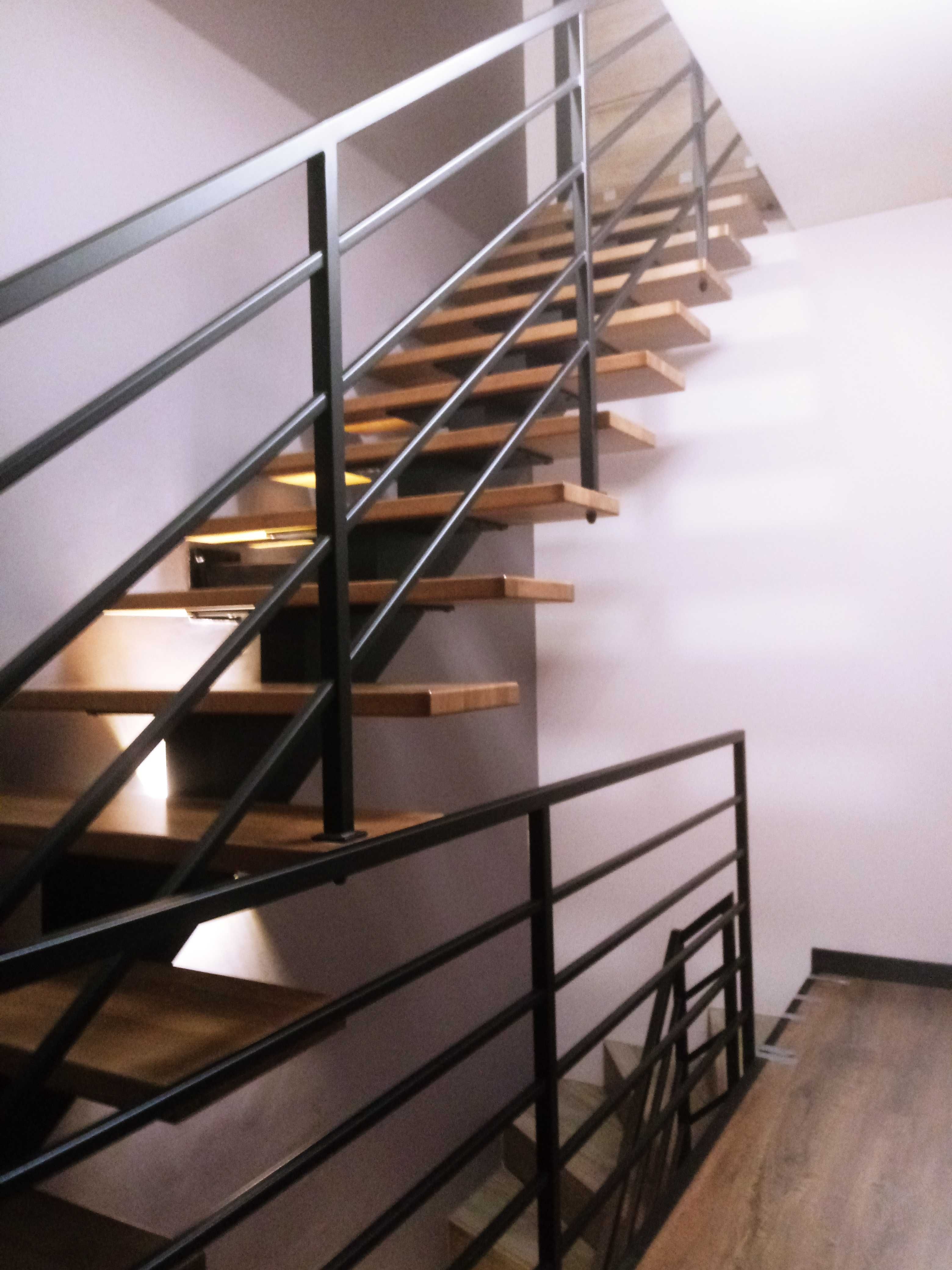 Balustrady spawane wewnętrzne schodowe