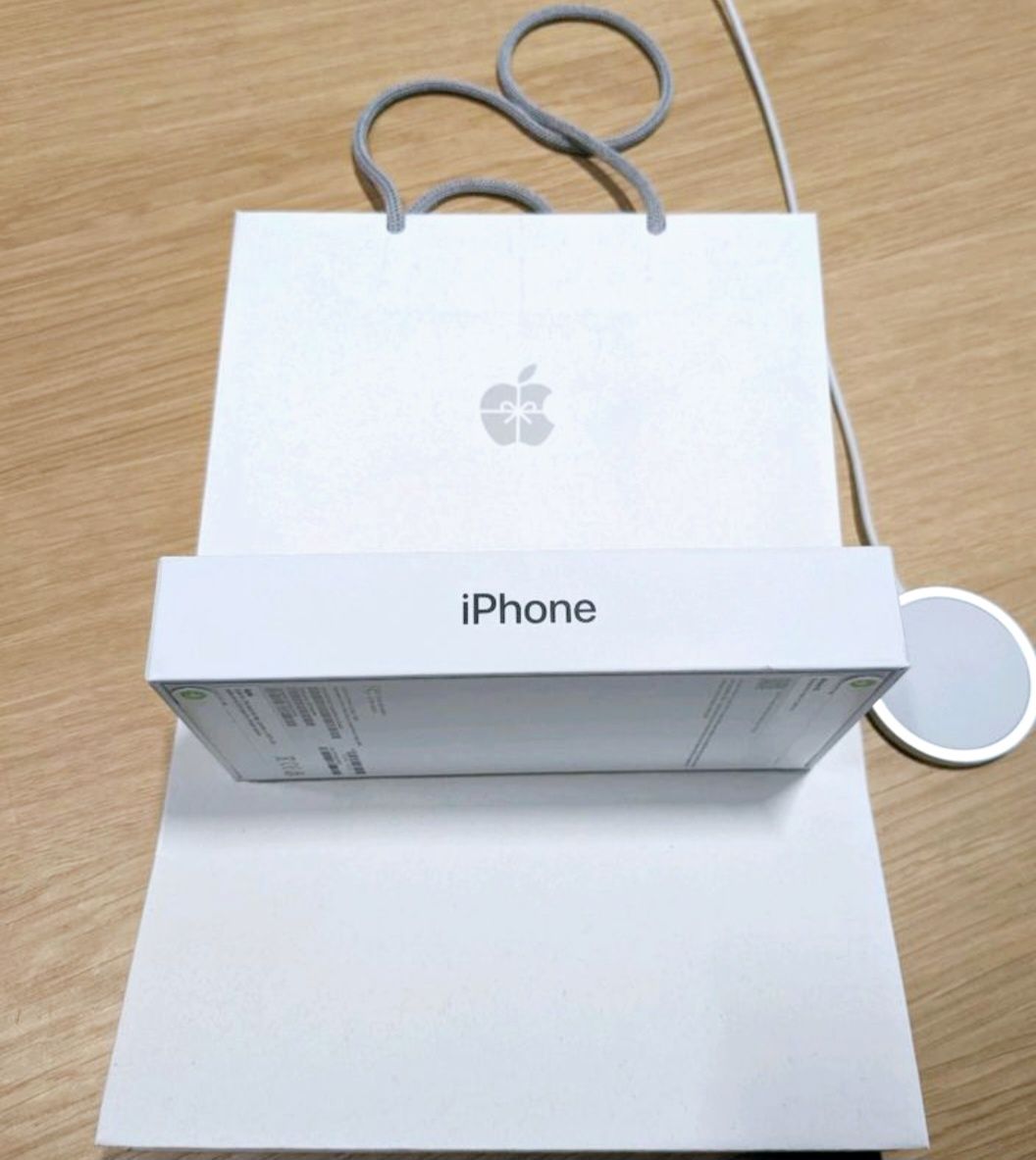 iPhone 15 czarny  128GB Nowy