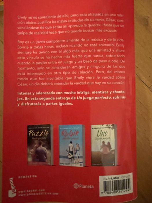 Livro bolso em 2 mao