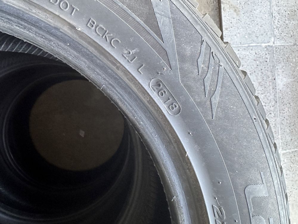 Зимові Шини 225/55r17