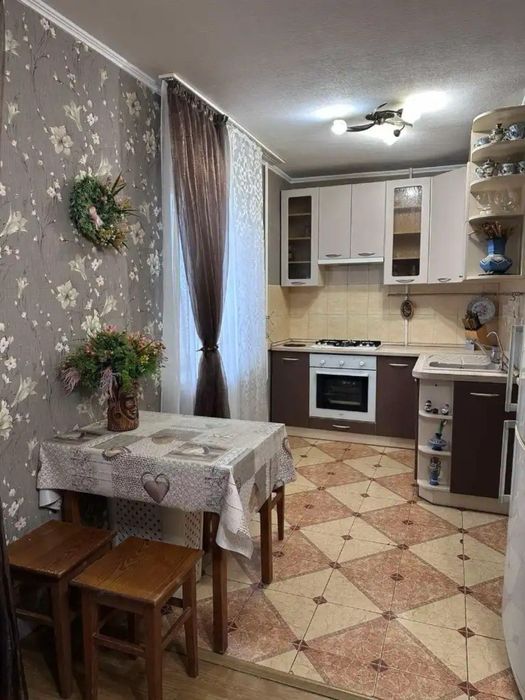 Продам 3-к квартиру Тополя-1 Панікахи Терра