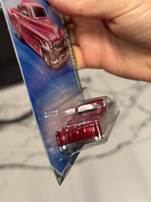 Hot Wheels Custom ’53 Cadillac STH super treasure hunt TH chase 2010