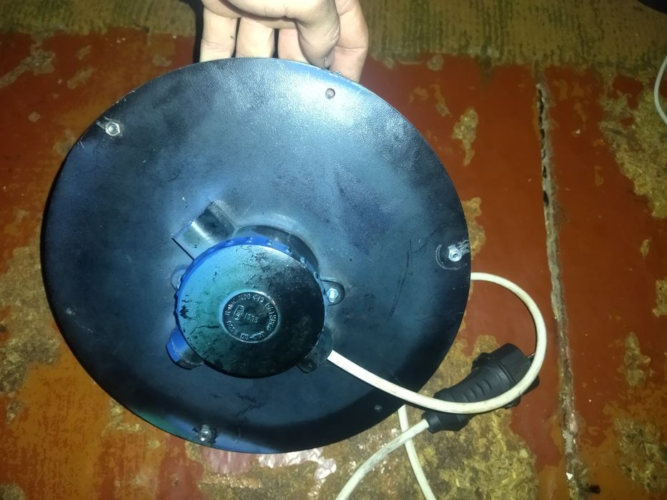 Продам лампу лед