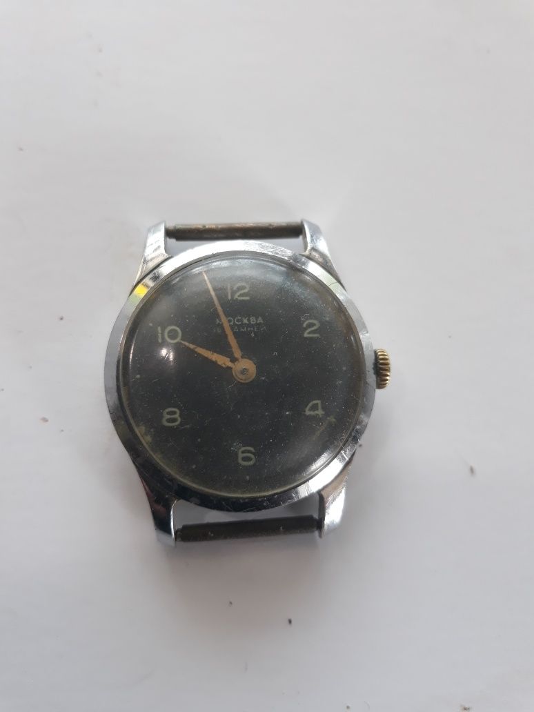 Продам часи СССР  столичні