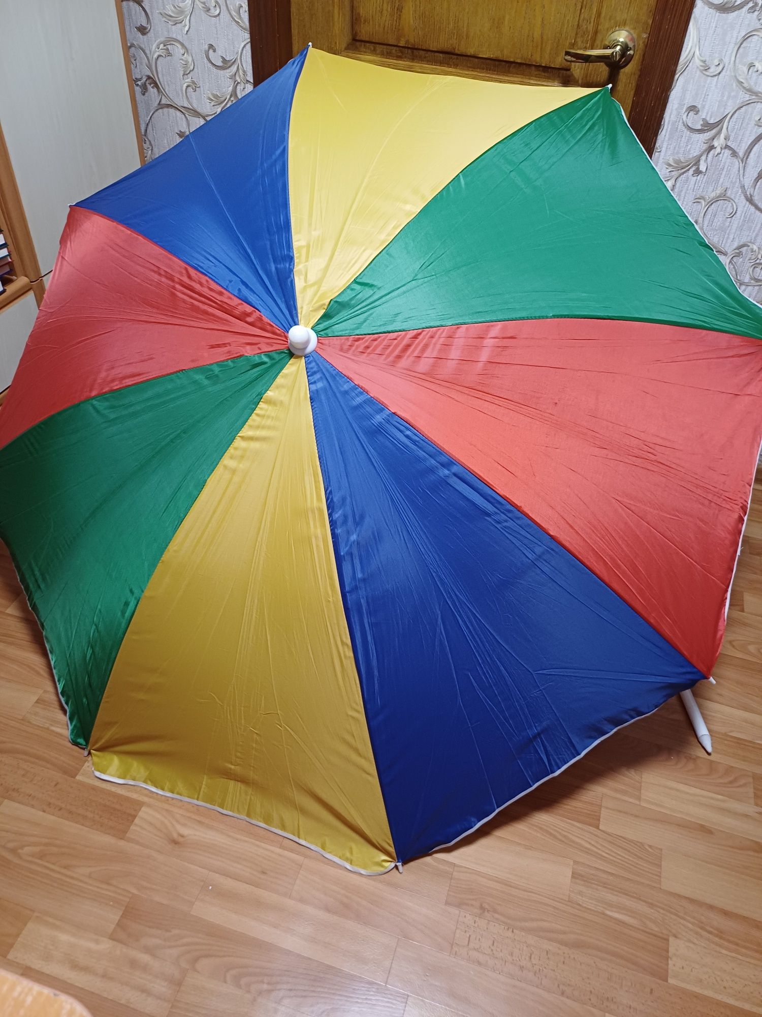 Пляжна парасолька