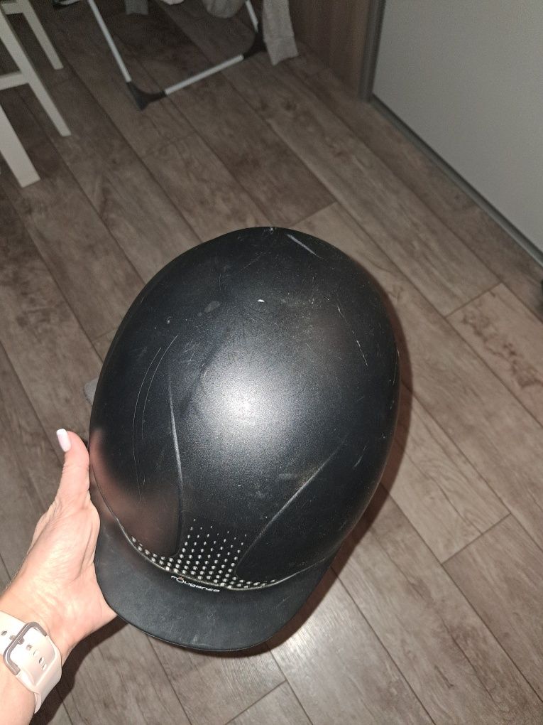 Kask jeździecki konie