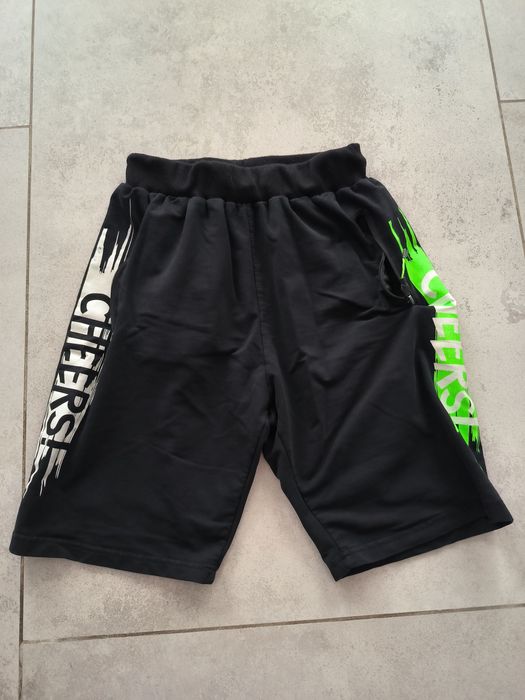 Spodenki dla chłopca rozmiar 164