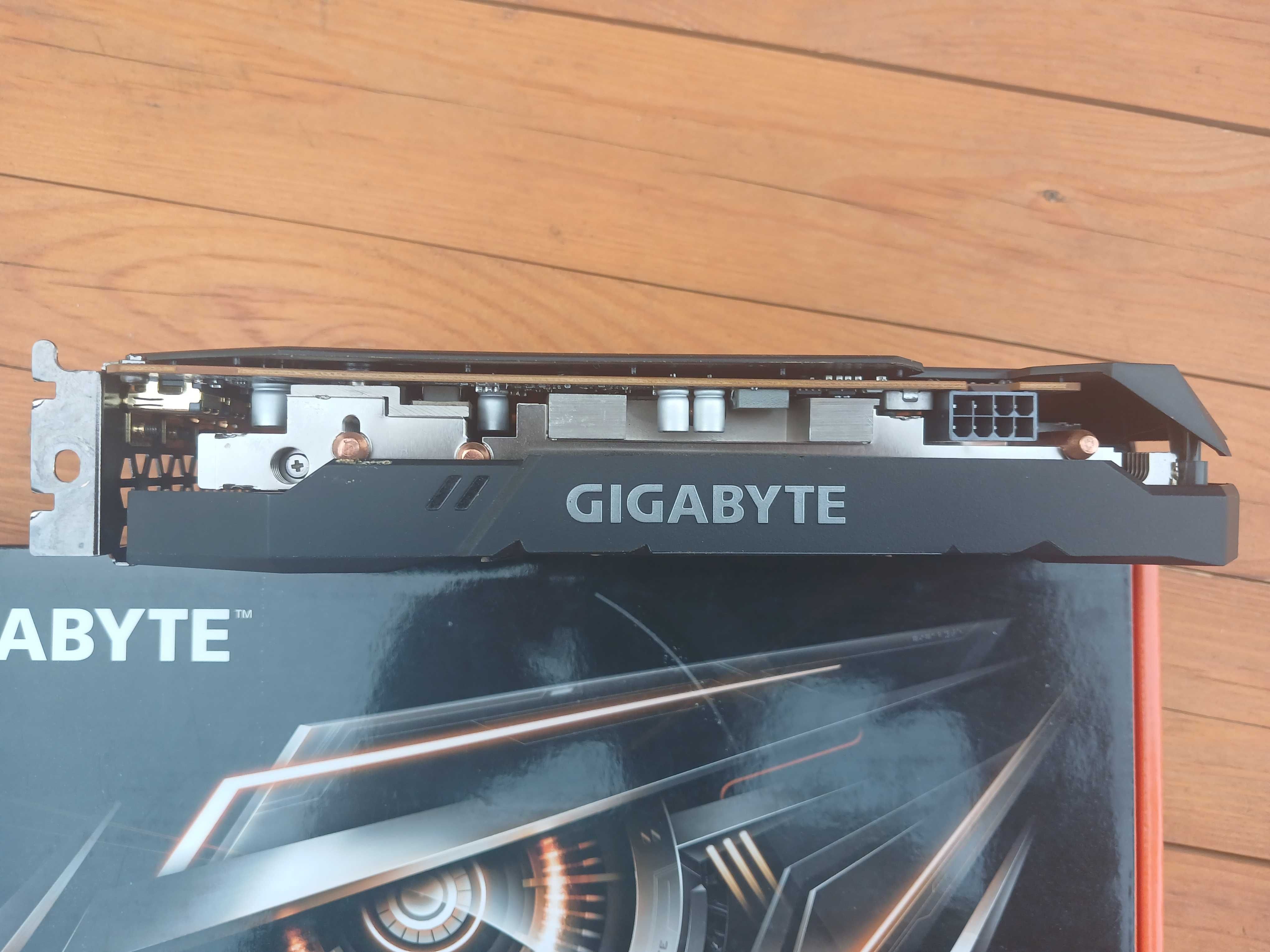 Відеокарта GigaByte Radeon RX 5500 XT D6 4G (rev. 2.0)