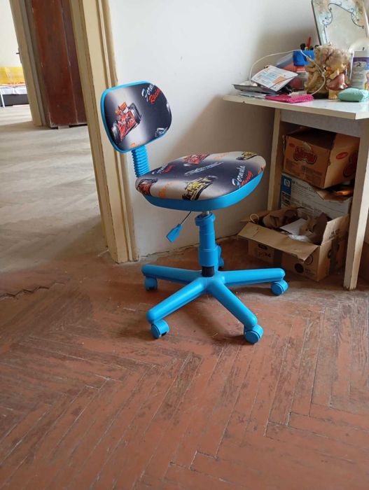 Крісло  компьютерне