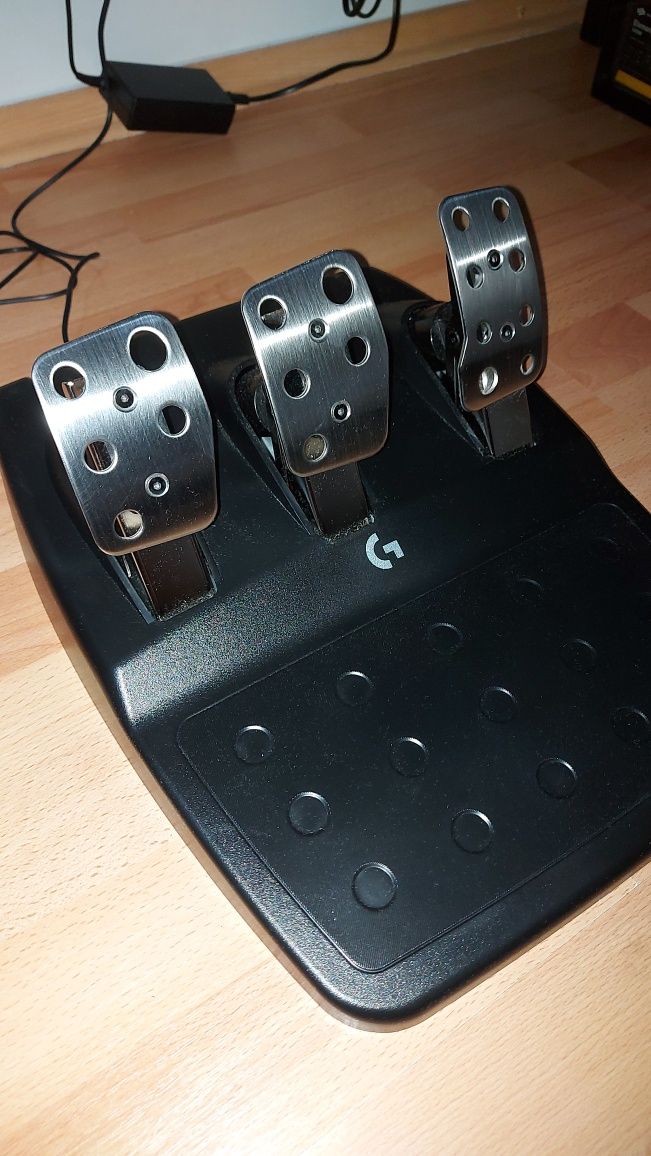 Logitech G923 + Shifter + Pedały GWARANCJA 2 LATA