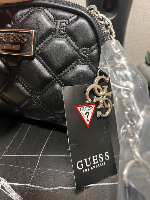Сумка кросбоді Guess