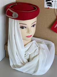 Emirates toczek kapelusz stewardesy mundur