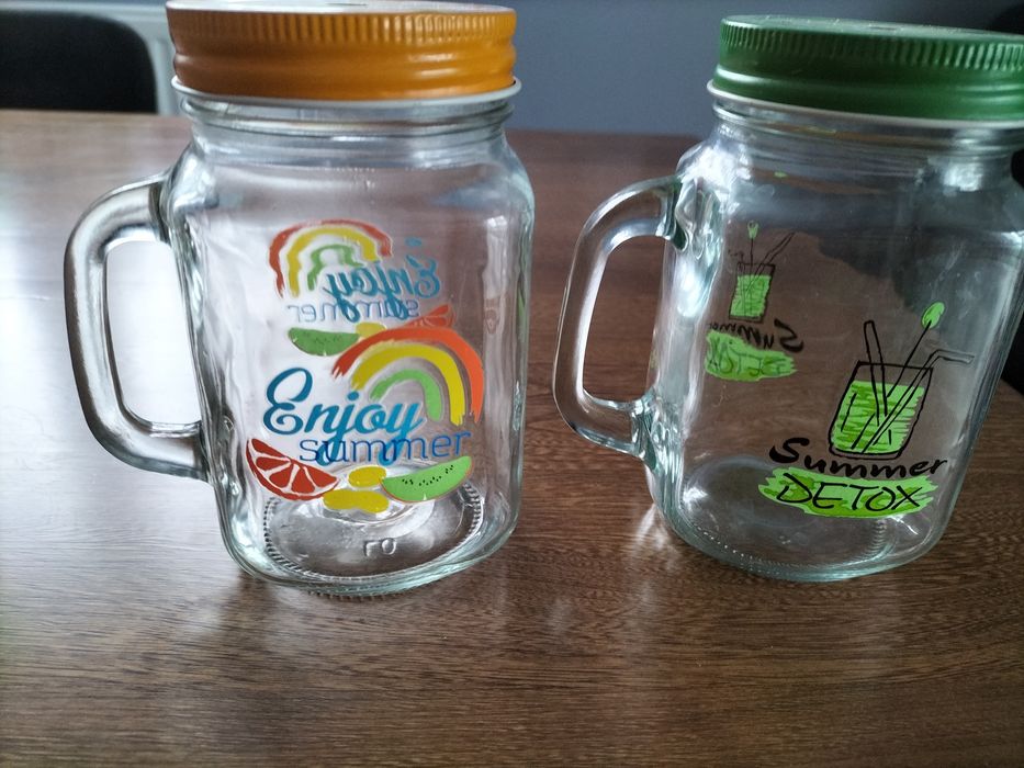 Szklane słoiki, kubki na slomke