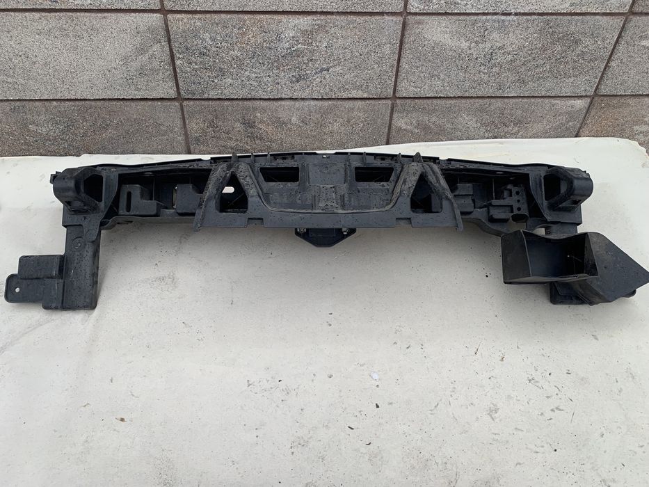 Передня панель підсилення бампера Peugeot 3008 Пежо 3008 5008