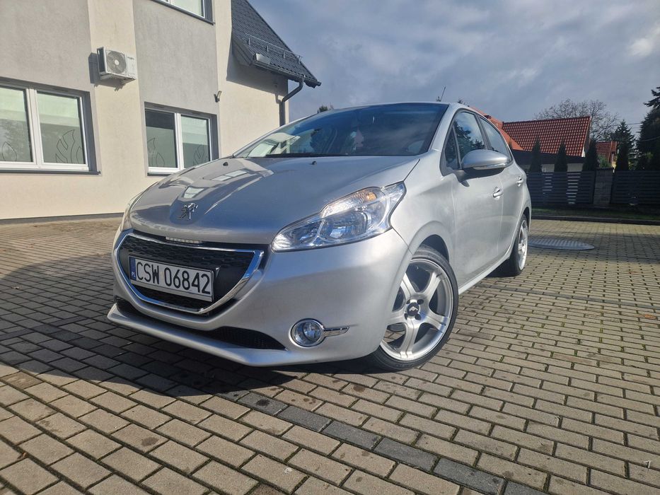 Peugeot 208 z 2012r Polski Salon